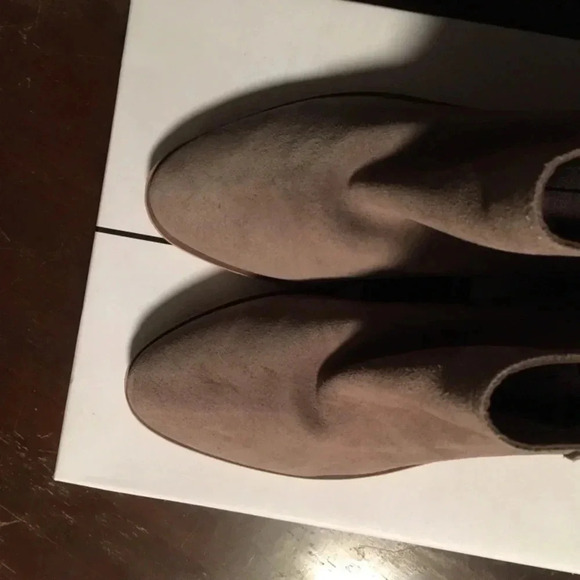 DOLCE VITA  Suede Ankle Boots - Picture 4 of 6